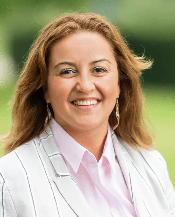Neşe Şenol