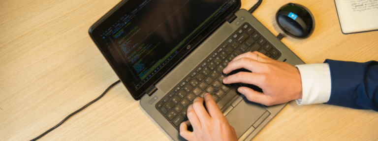 Storm Kamps over cyberbeveiliging